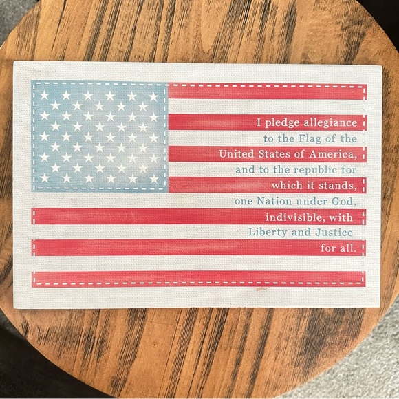 Patriotic July 4th USA AMERICAN Flag With Pledge Of Allegiance Ceramic Trivet - Picture 2 of 8